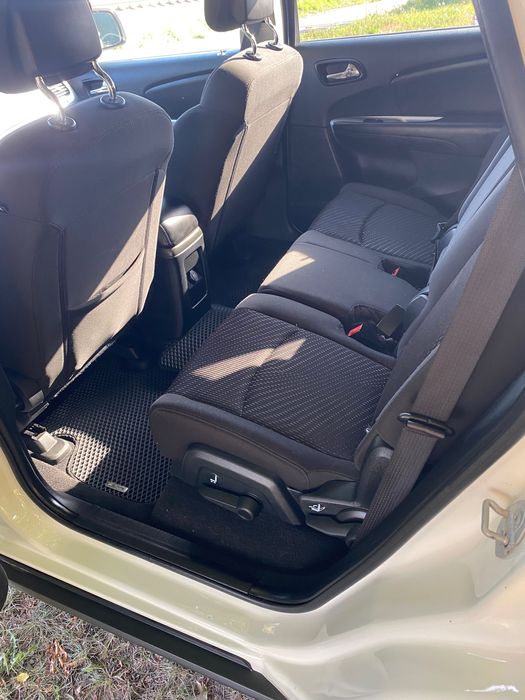 Продам Dodge journey