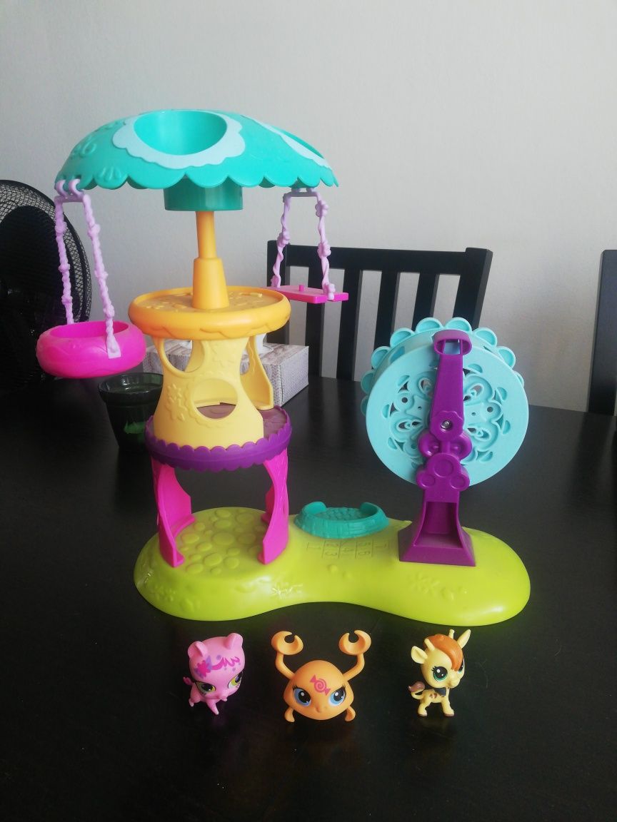 Littlest Pet Shop wesołe miasteczko + GRATIS 2 figurki