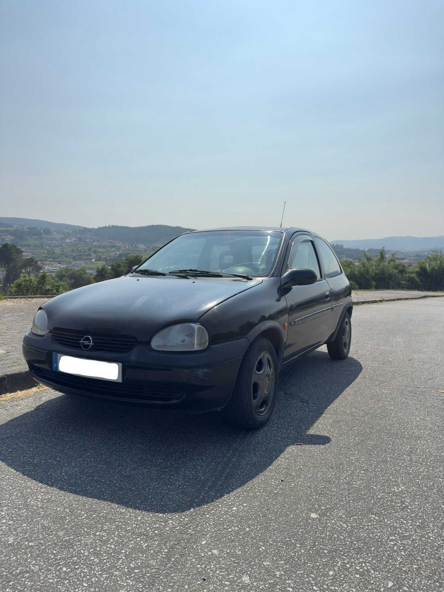 Opel Corsa B 1.5 Diesel - Económico e Fiável
