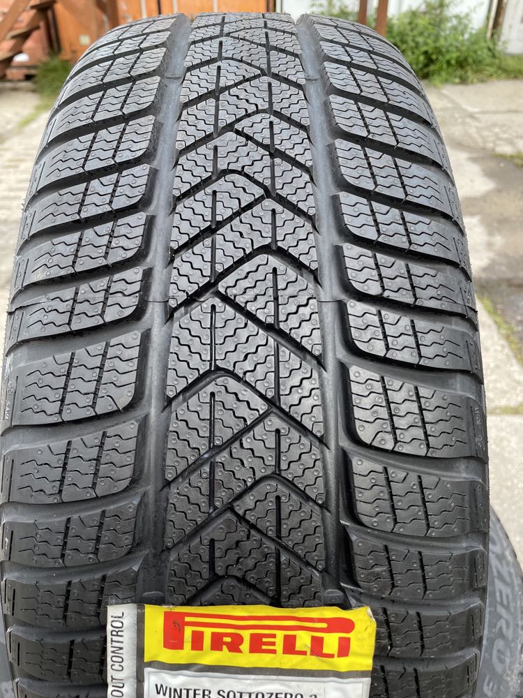 Opony Pirelli 215/50r18 Winter SottoZero 3 - 2 sztuki nowe zimowe