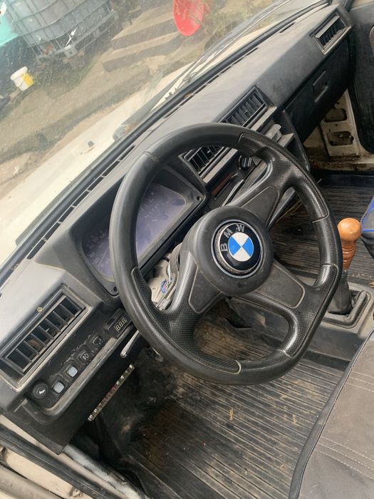 Таврія на ходу терміново!