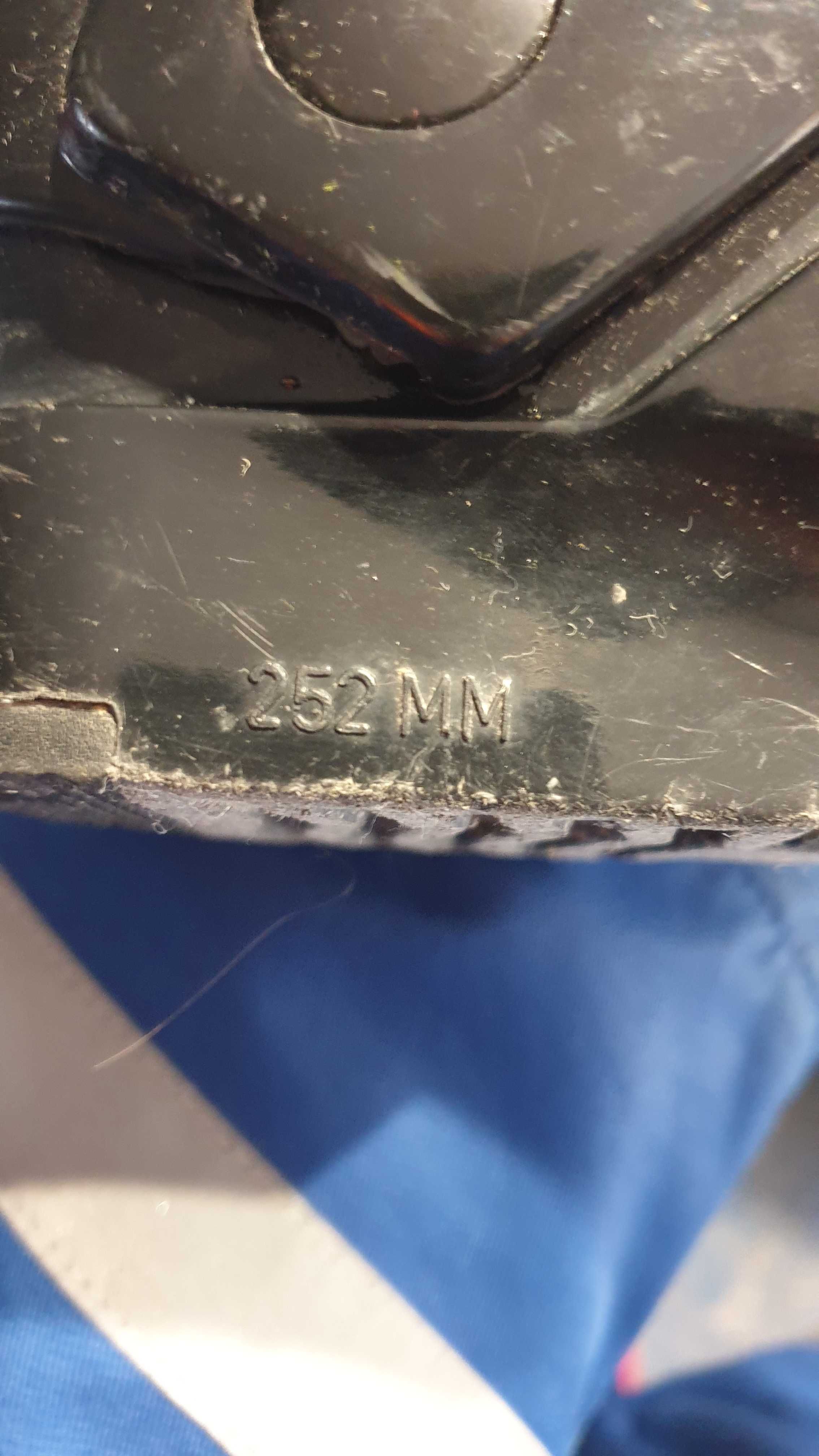 Buty narciarskie dziecięce