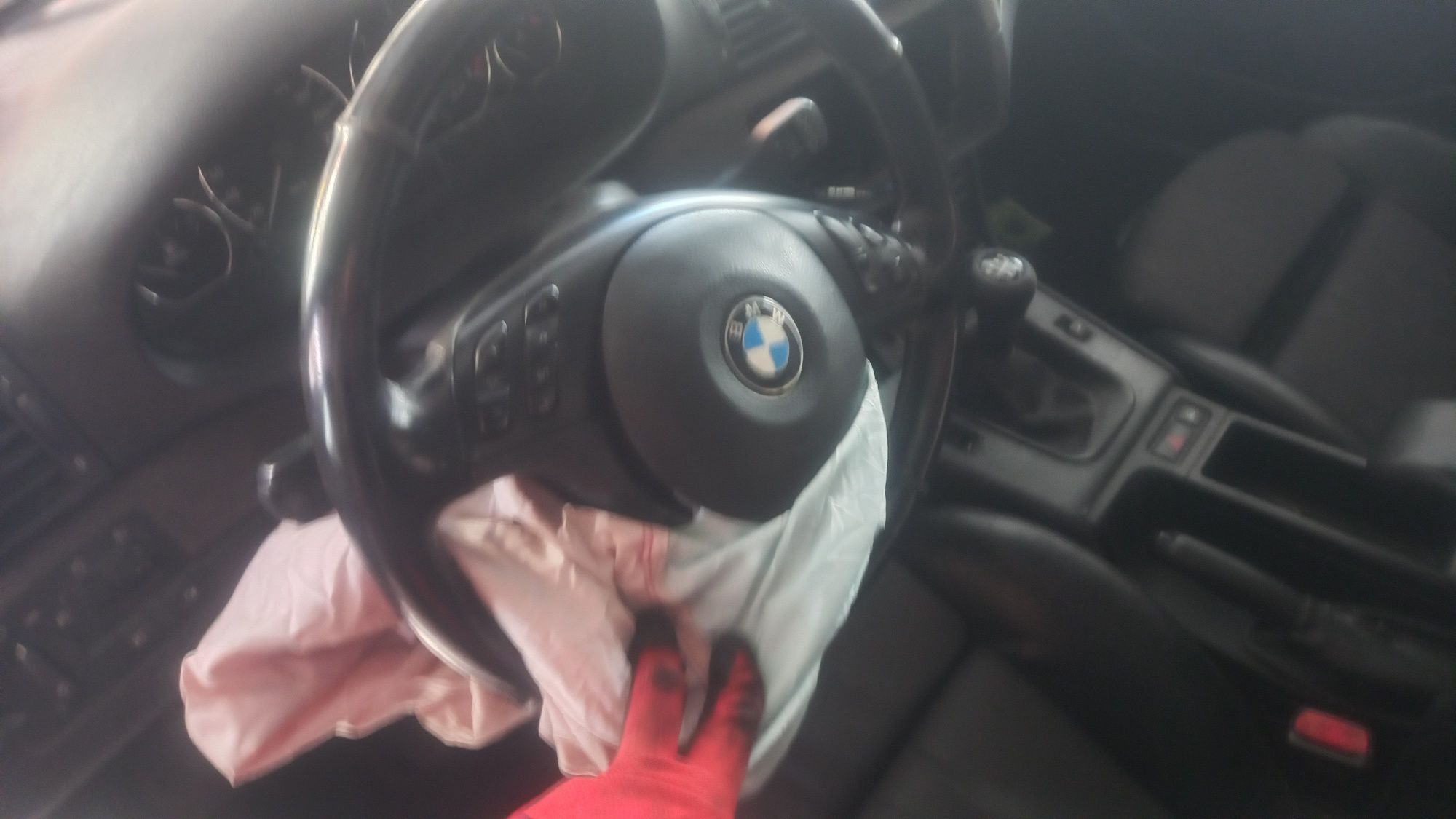 Разборка шрот бмв BMW e46 е46 м47 бмв е46 седан МКПП