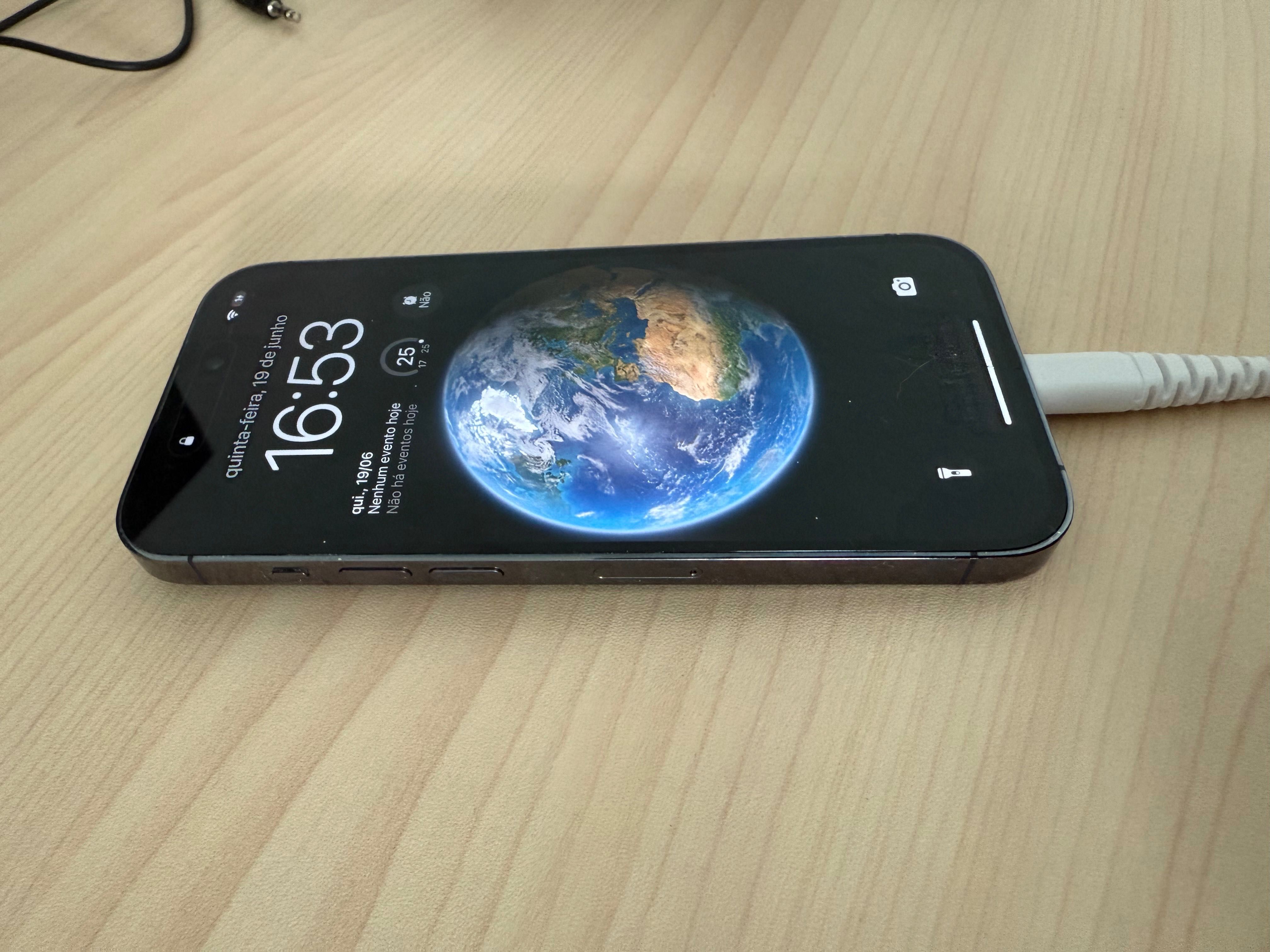 iPhone 14 Pro 128GB roxo escuro