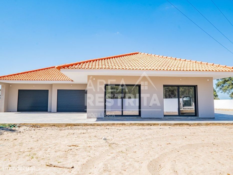 Fantastica Quinta T5 Totalmente Renovada Com Piscina Em Vila Amelia...