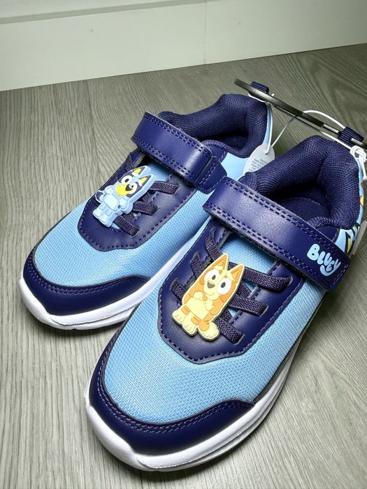 Sapatilhas criança Bluey - novo com etiqueta