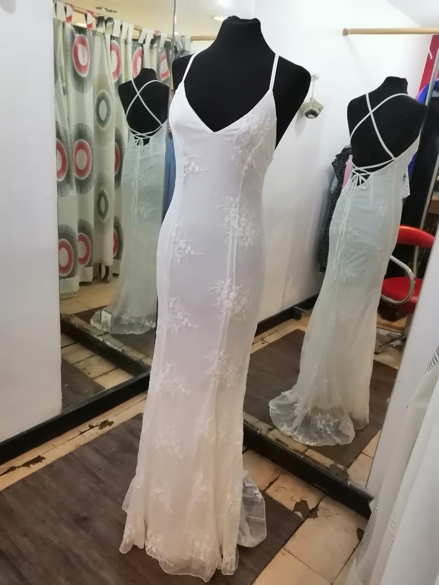 Vestido de noiva novo tamanho 38