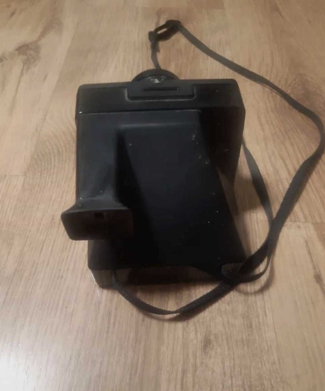 Polaroid Land Camera 2000