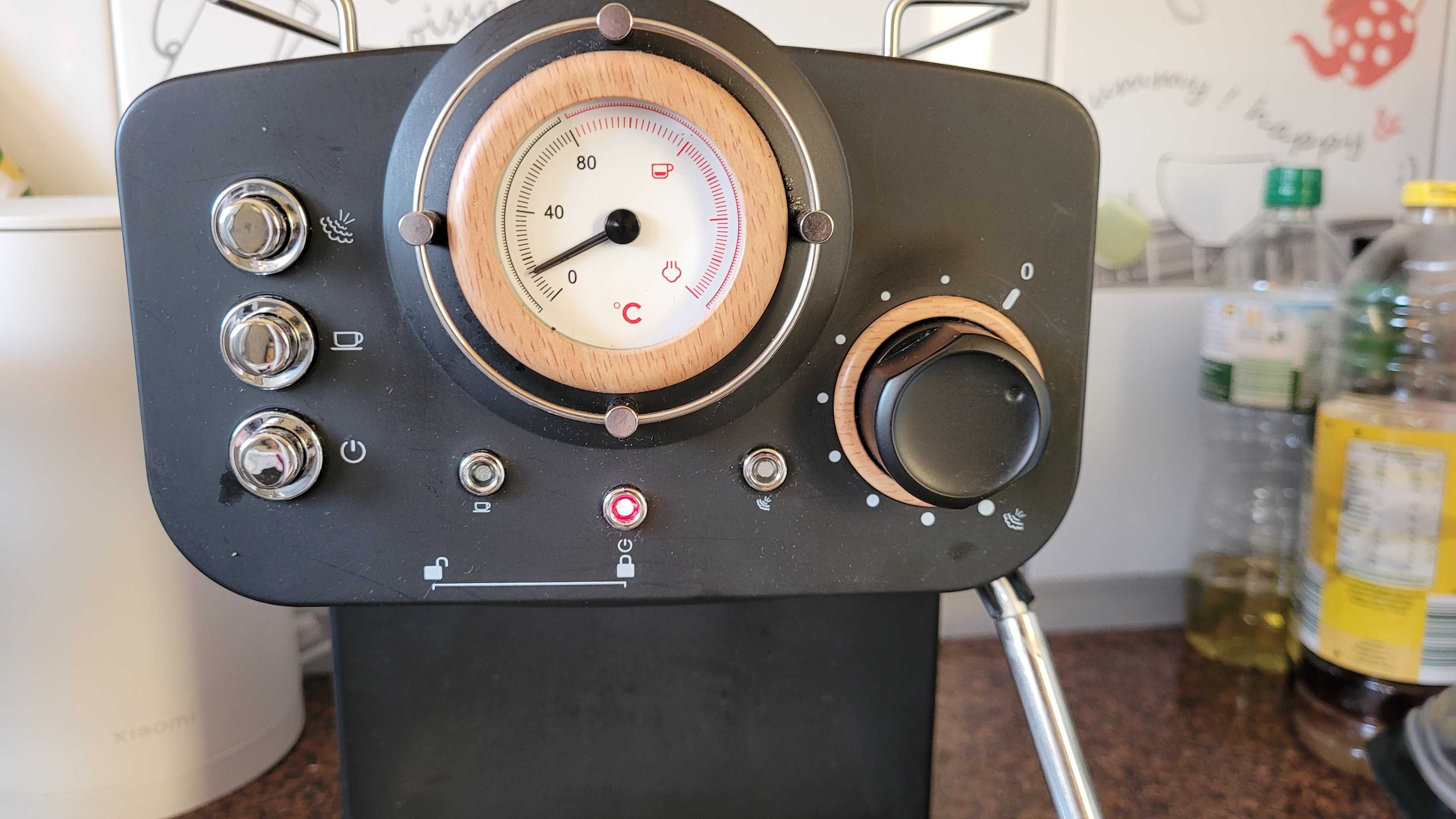 THERA RETRO
Ekspres do espresso