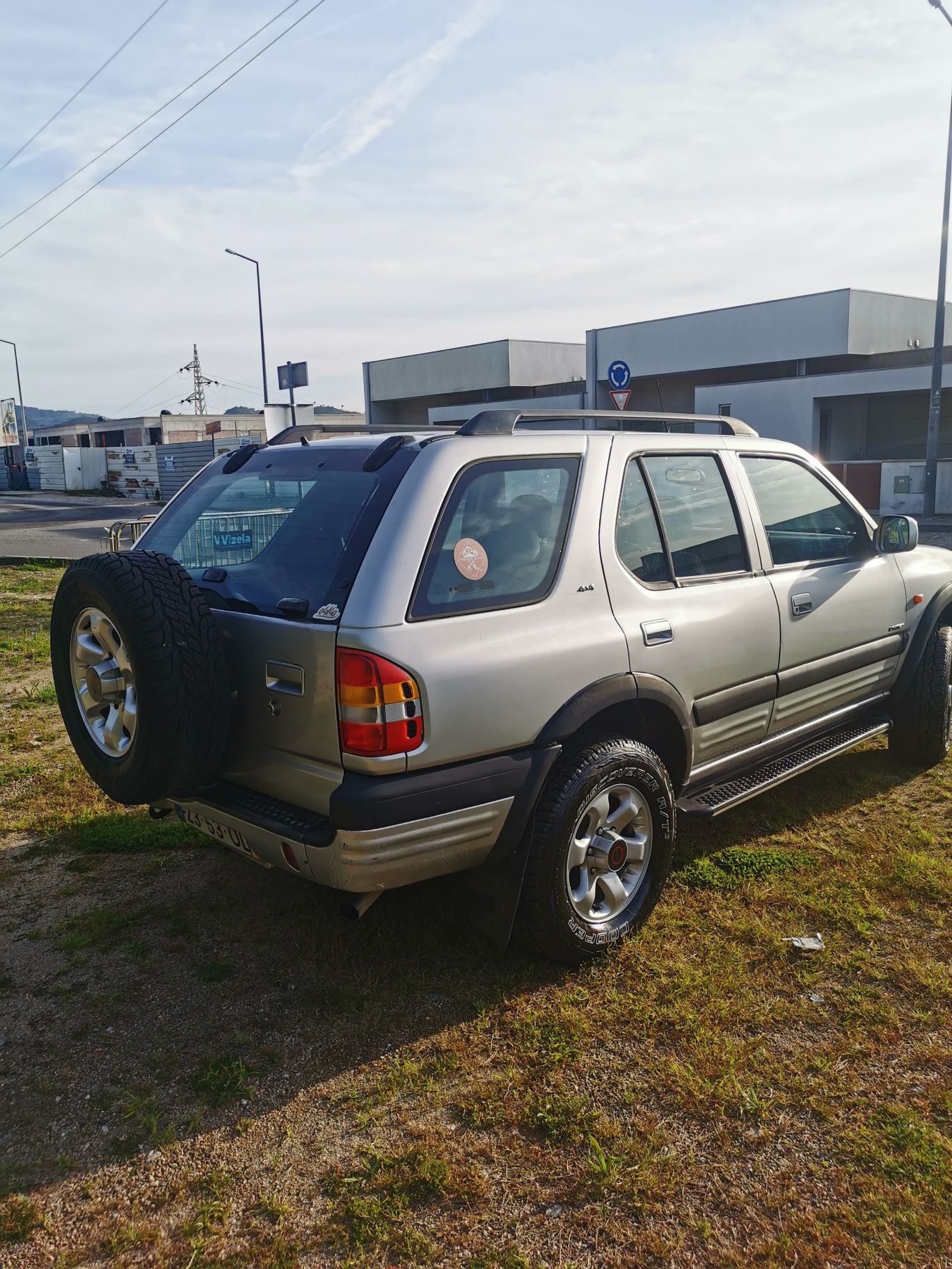 Opel Frontera B 2.2dti Longo - Motor todo revisto