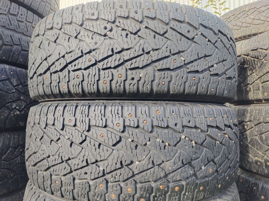 Шини резина R16c 235/65 121/119