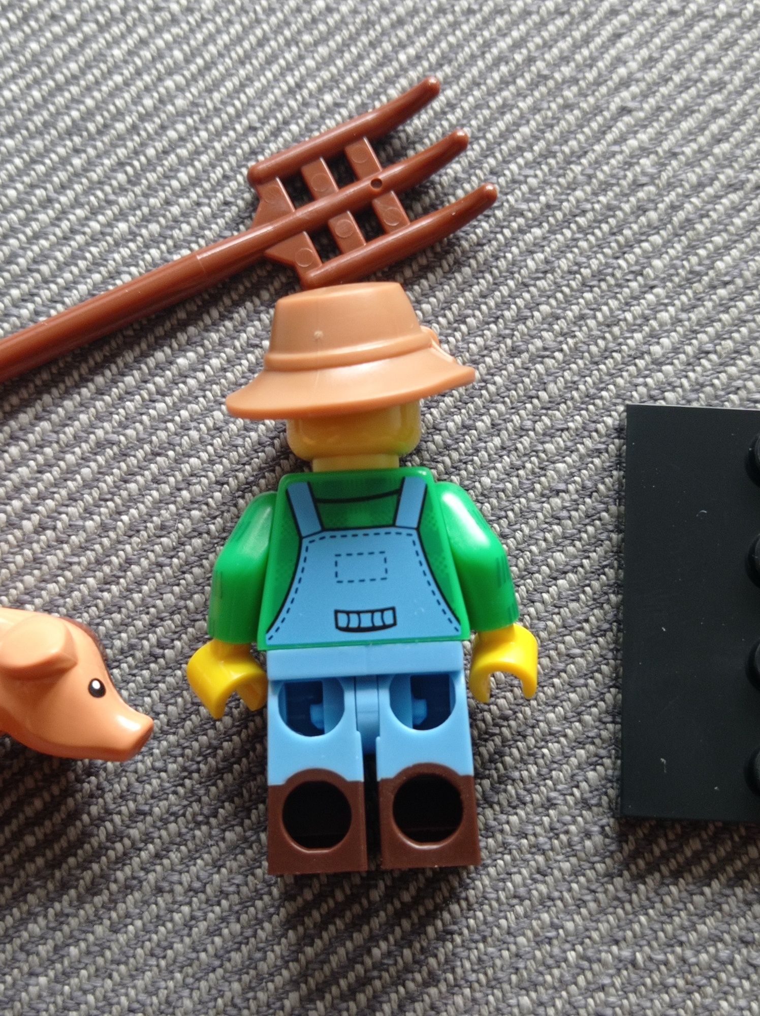 LEGO 71011 minifigures ludzik klocek figurka minifigurka farmer rolnik