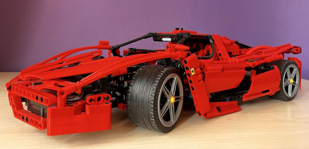 Продам конструктор лего Ferrari аналог Creator 8653