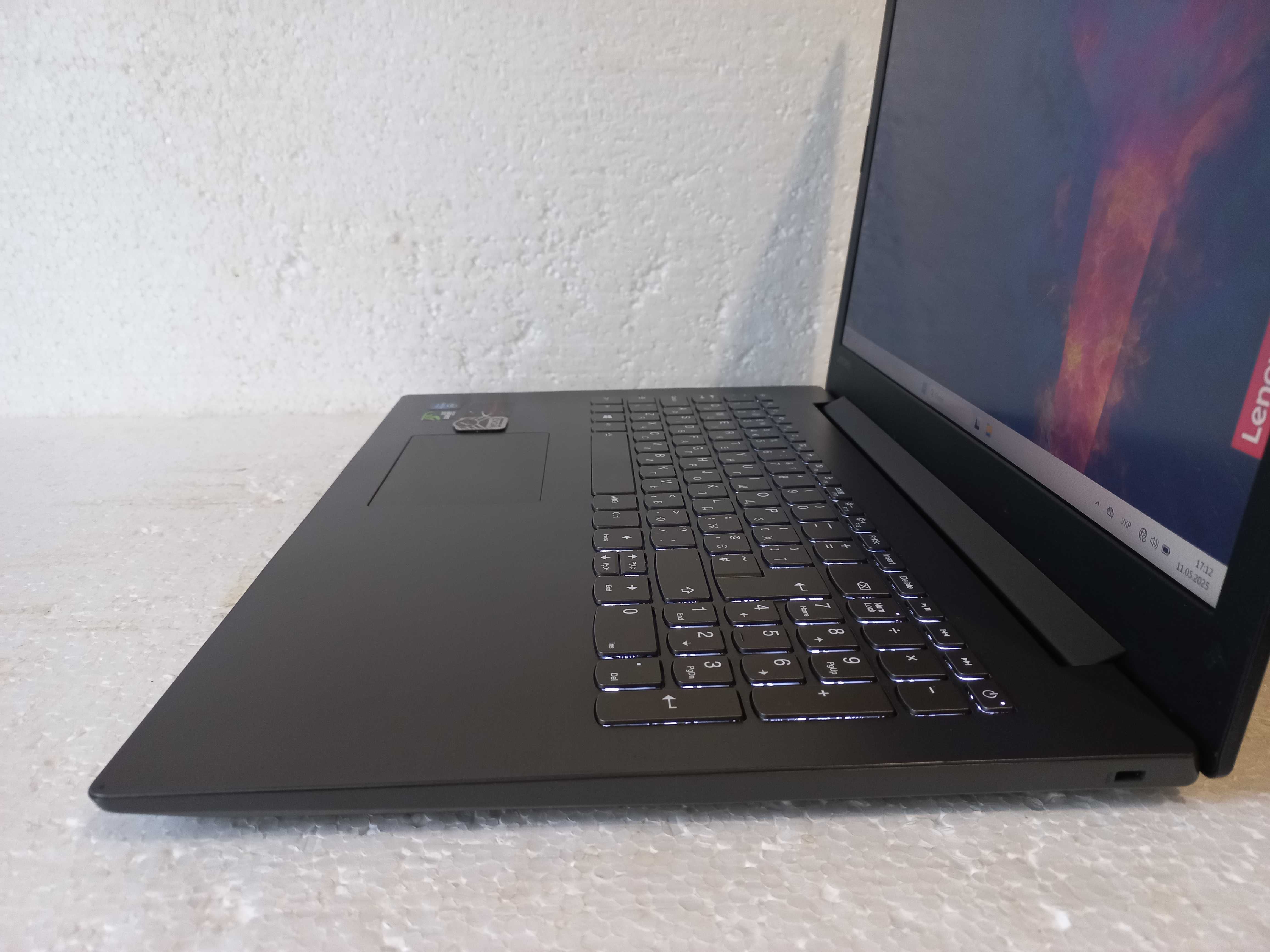 Игровой Lenovo "Gaming" 330 /GTX 1050/ Core 8300H/ 20 RAM/ ИДЕАЛ!!