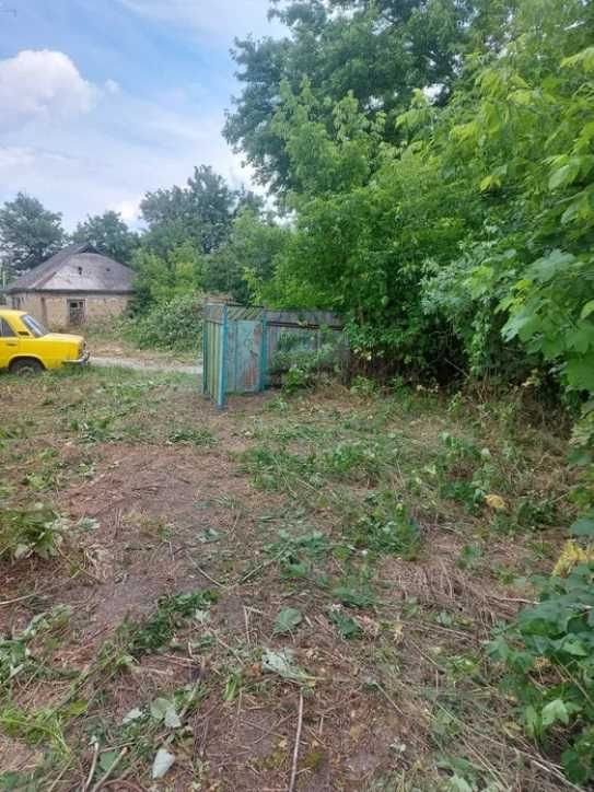 Продається будинок під реконструкцію в с. Мошни