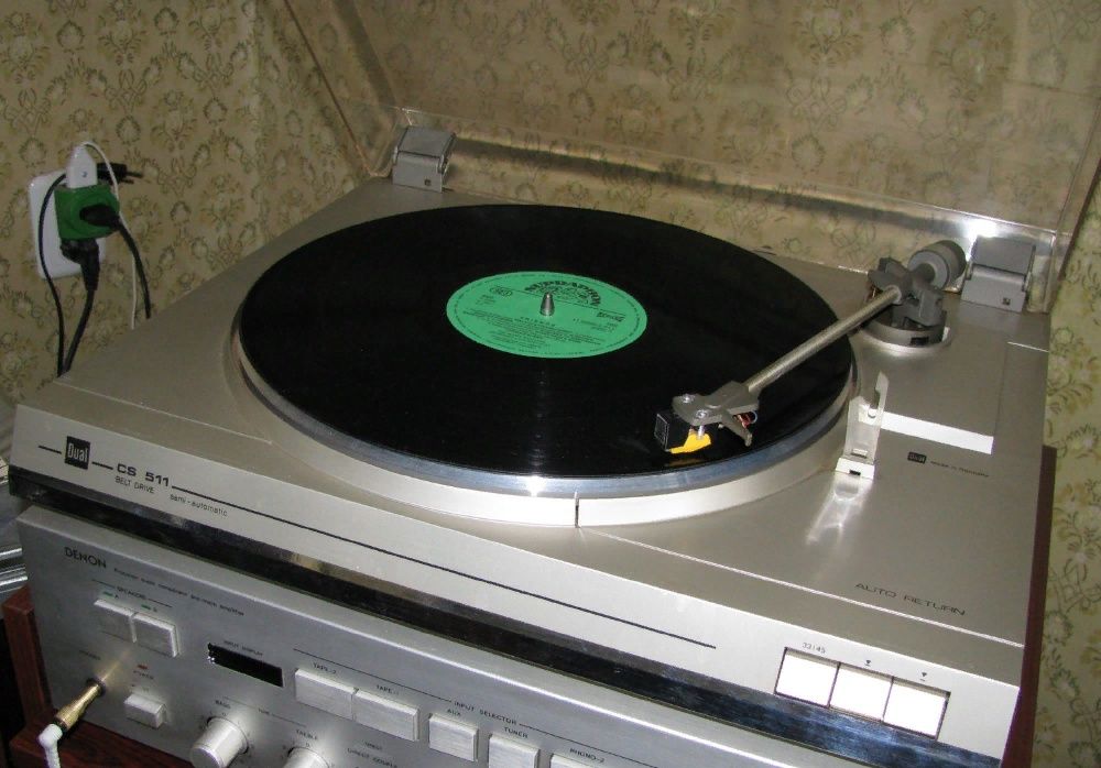 Проигрыватель винила, модель Dual (CS-511)