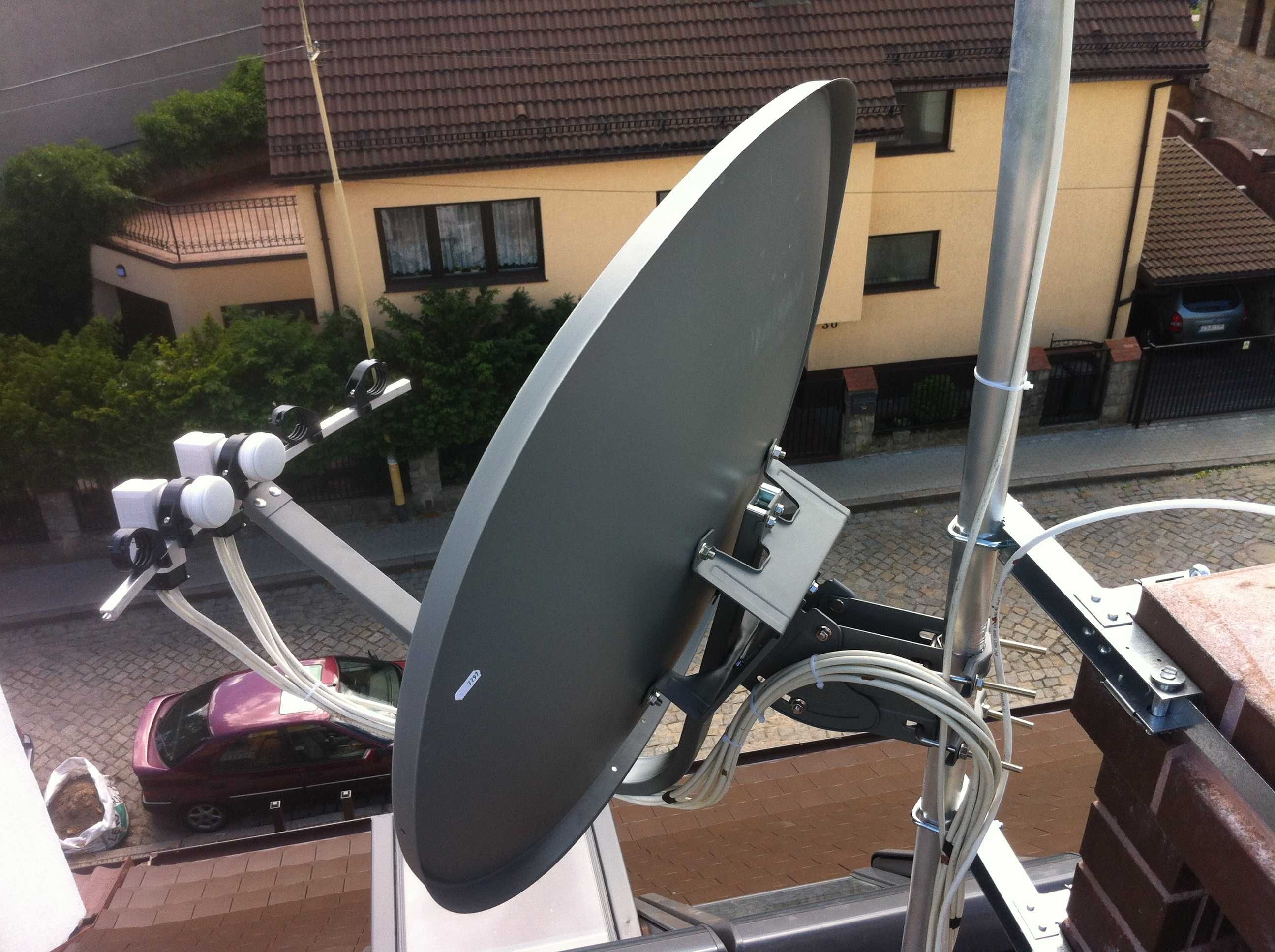 Ustawianie montaż i naprawa anten satelitarnych - 20 lat doświadczenia