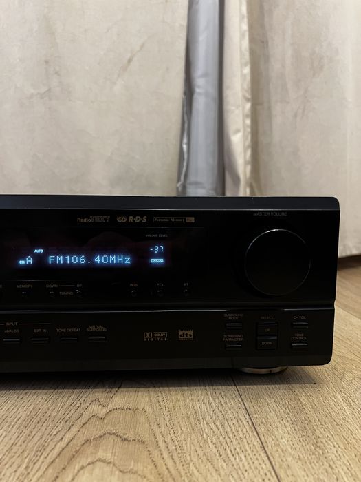 Amplituner Denon AVR-1601