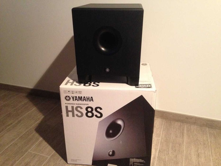 Subwoofer HS8S - Como novo