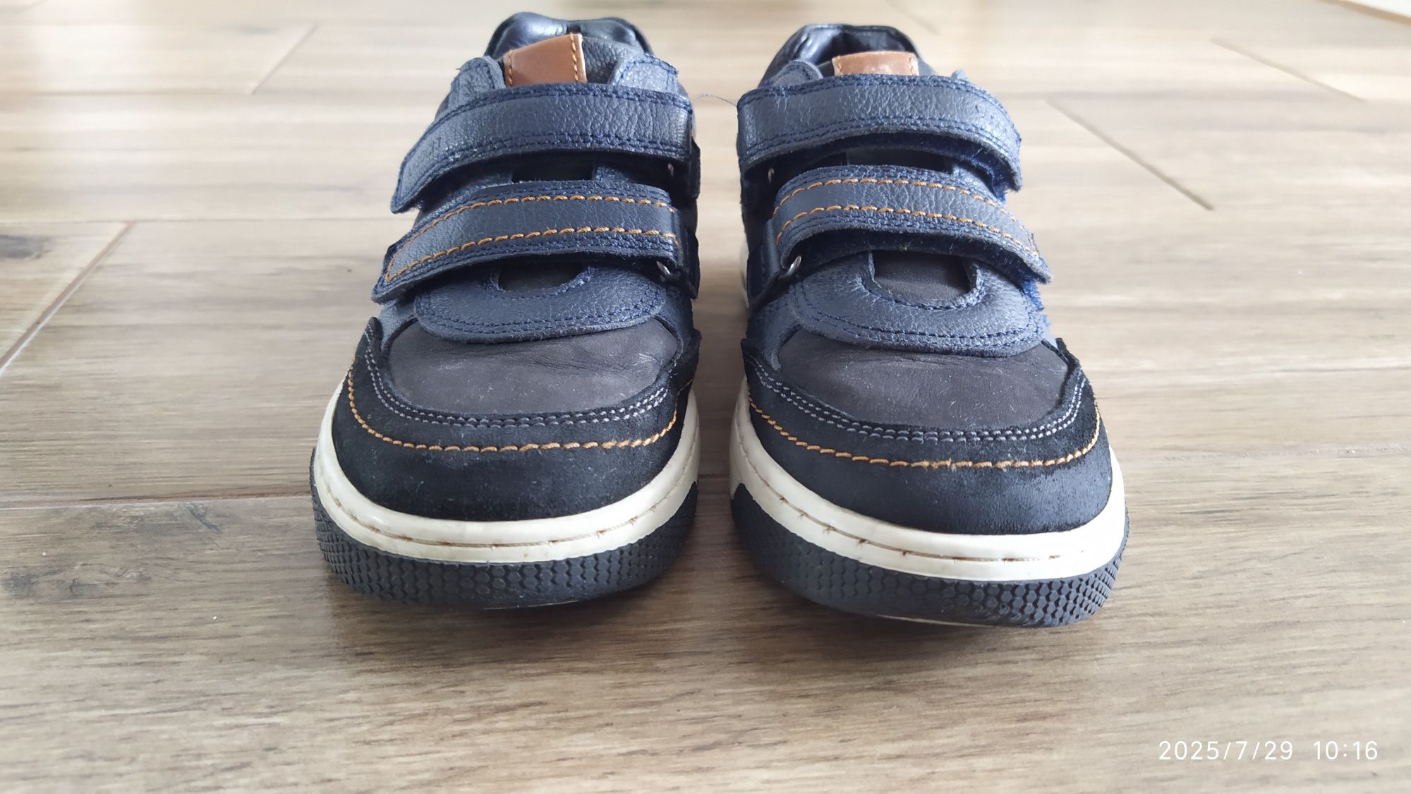 Buty chłopięce.  .