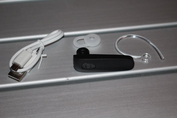 bluetooth гарнитура для мобильного телефона. блютуз гарнітура смартфон