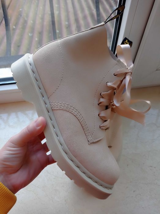 шкіряні черевики 38 р, dr martens 101 mono suede