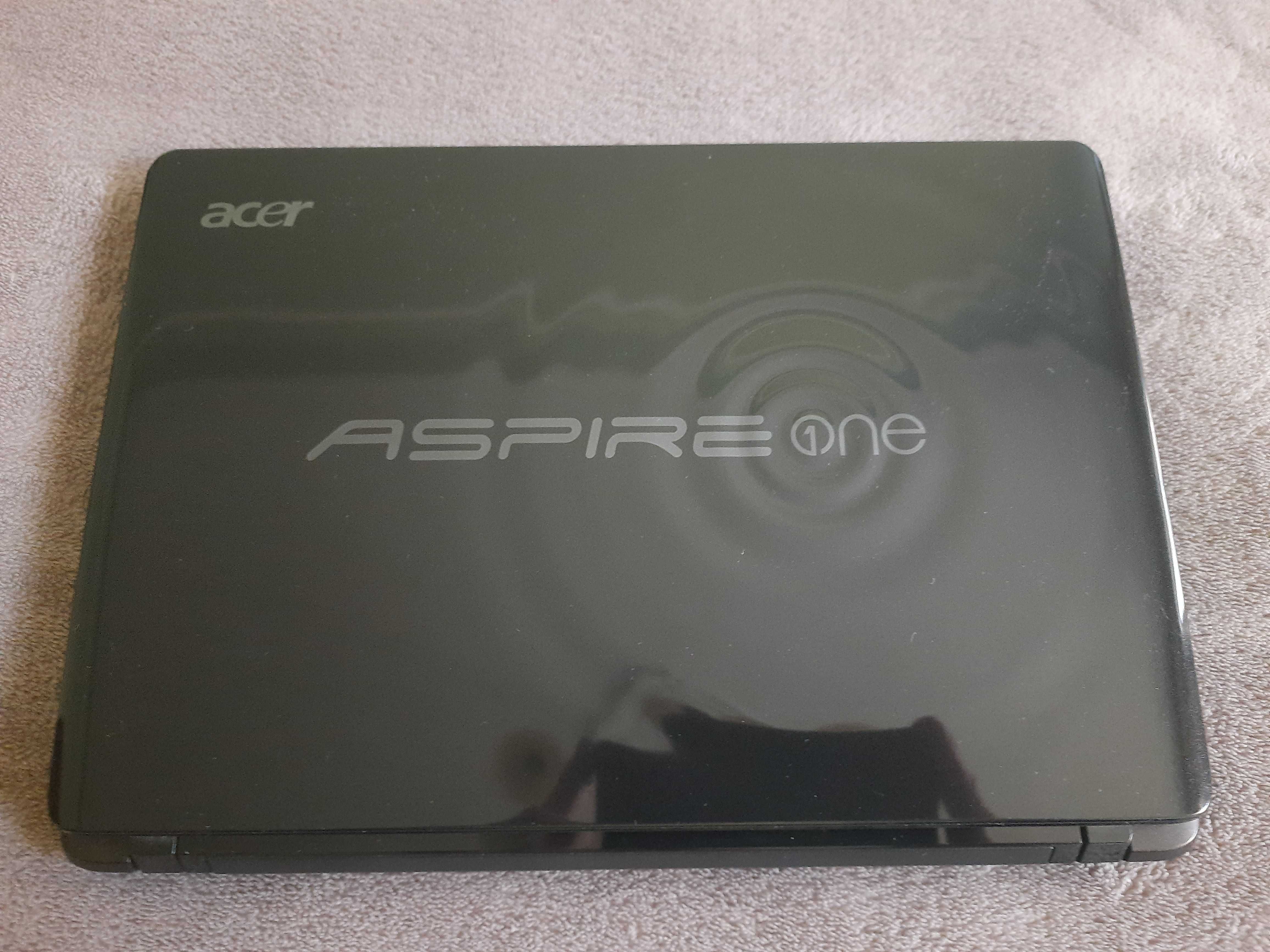 Ноутбук Acer Aspire One 722-C6Ckk