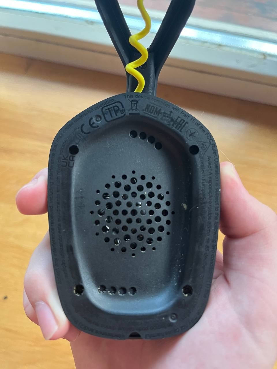 Навушники Logitech G435