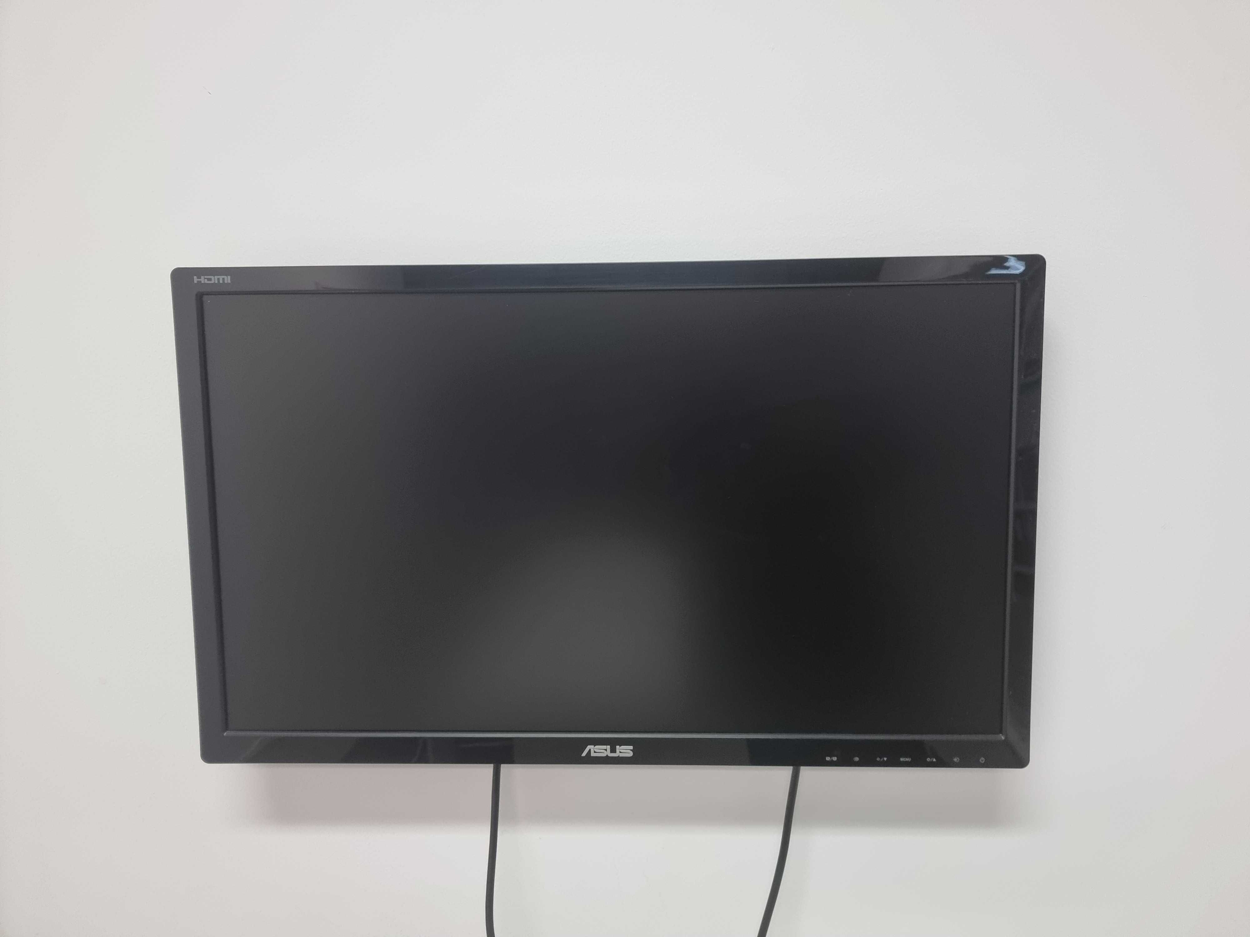 Monitor Asus de 28" para colocação em parede - Bom Estado