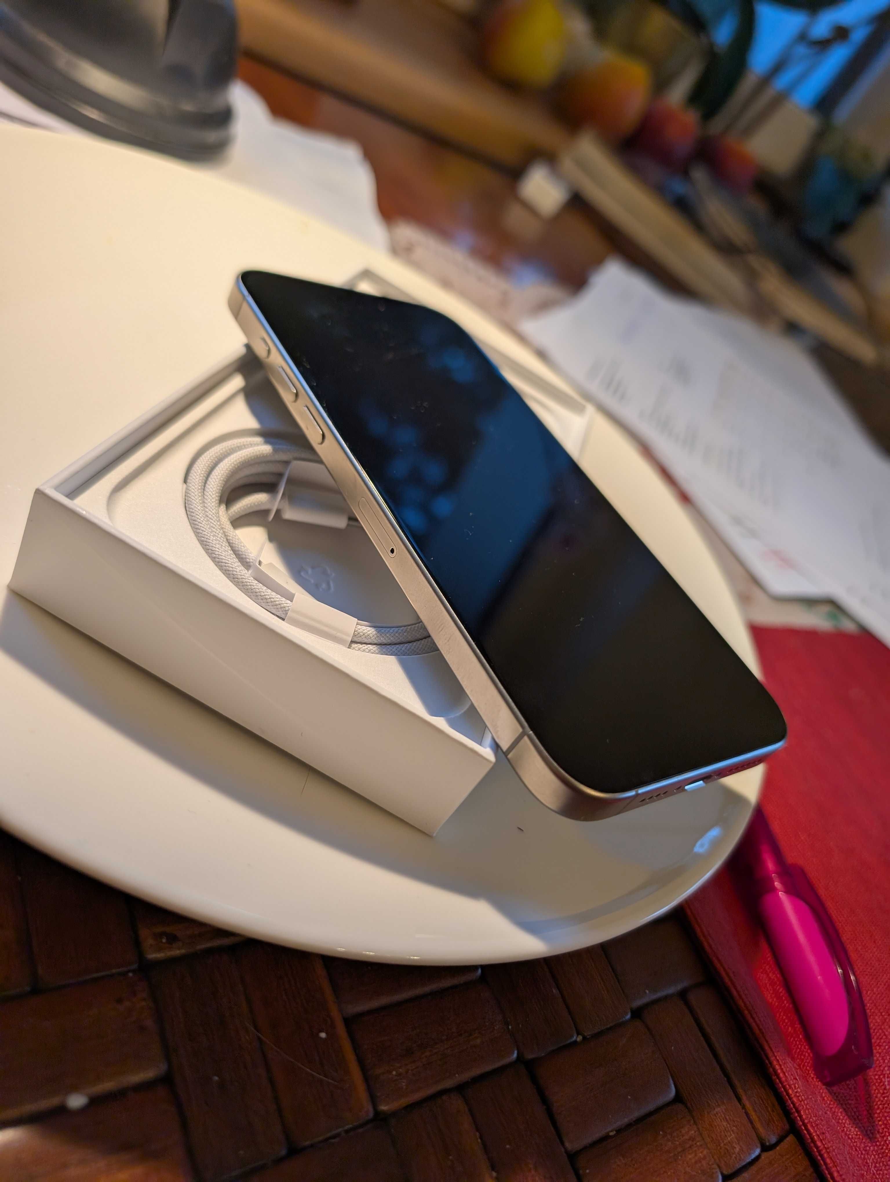 iPhone 15 pro max 256 Gb nowy gwar 6 razy ładowany