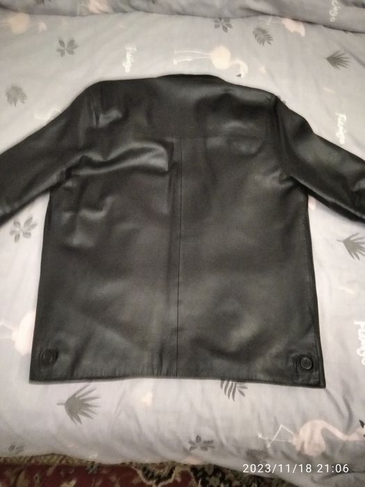 Шкіряна куртка .