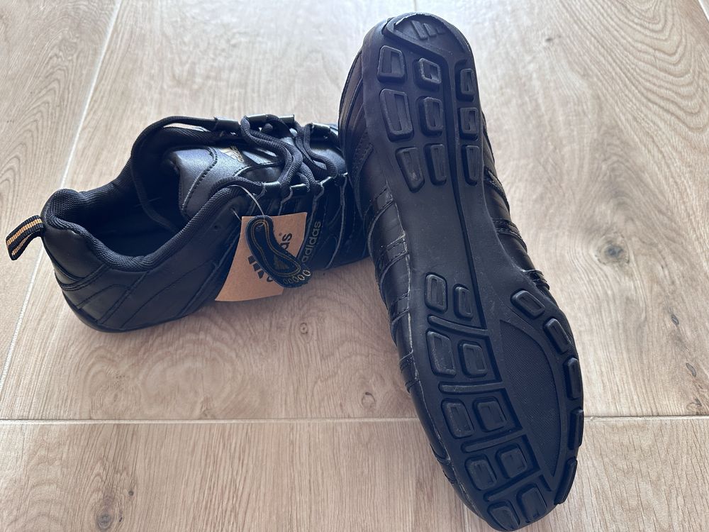 Nowe sportowe buty Adidas czarne r. 45  okazja