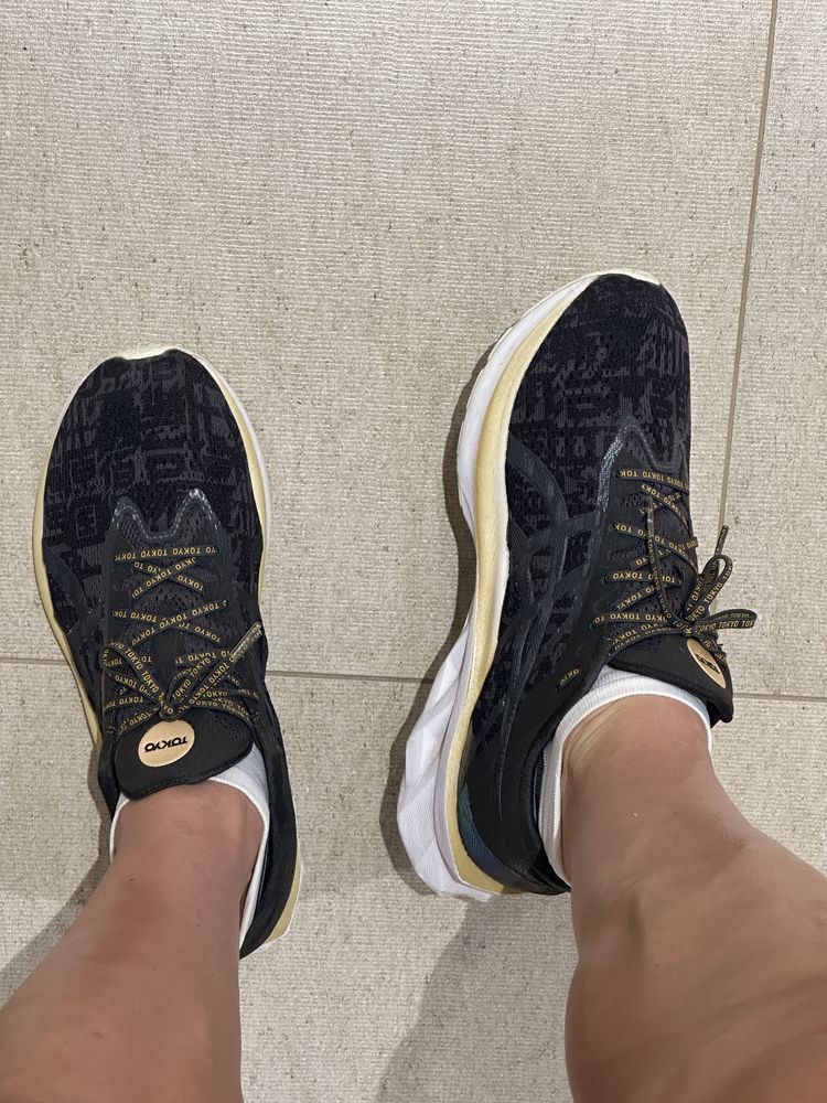 Asics / puma / saucony