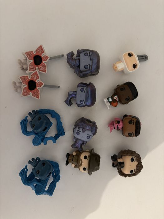 Figurki ze Stranger Things Kinder Joy, możliwa wysyłka