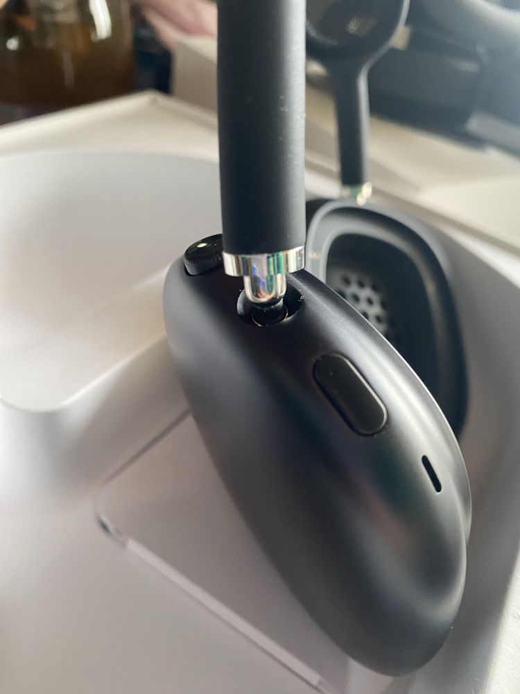 AirPods Max Space grey