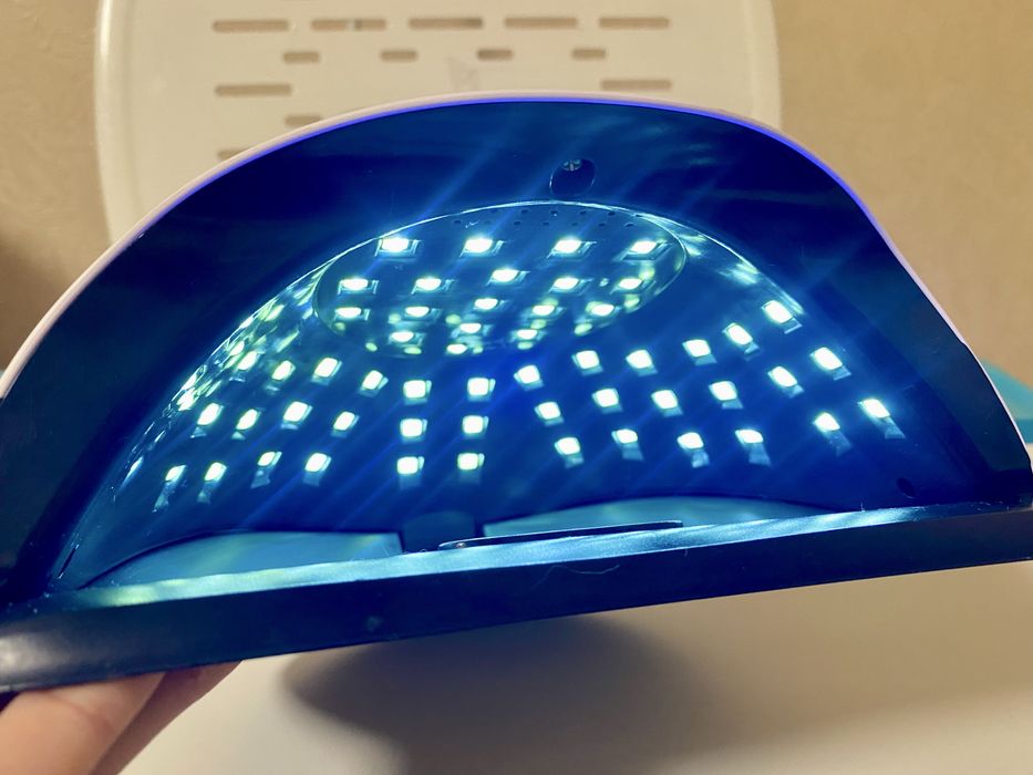 Лампа для маникюра SANY 18