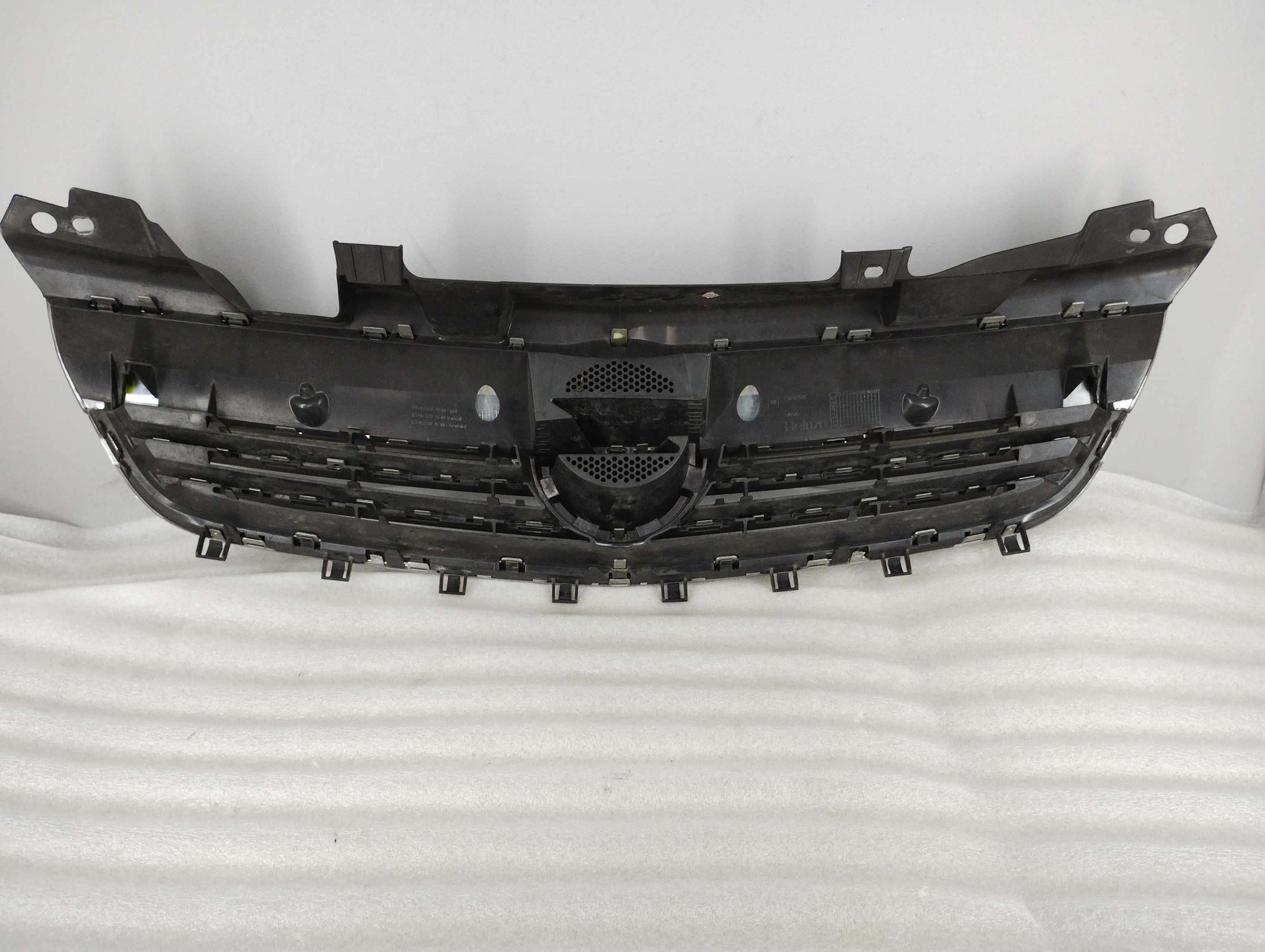 Gril Atrapa Opel Zafira B Lift