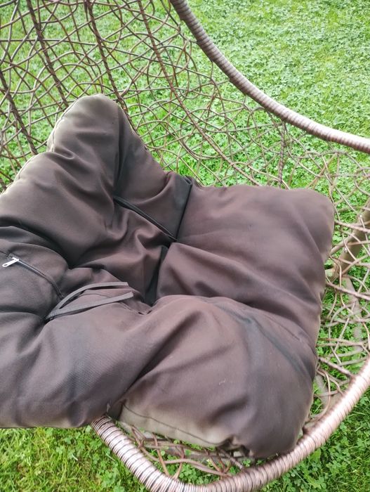 Huśtawka ogrodowa bujak leżanka leżak z poduszką