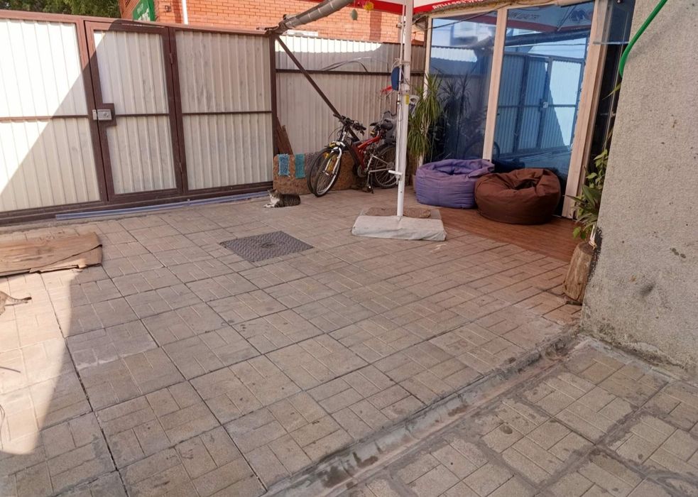 Продам свой Дом,в центре города.