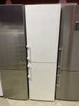 Двухкамерный холодильник LIEBHERR Comfort NoFrost CUN 3923