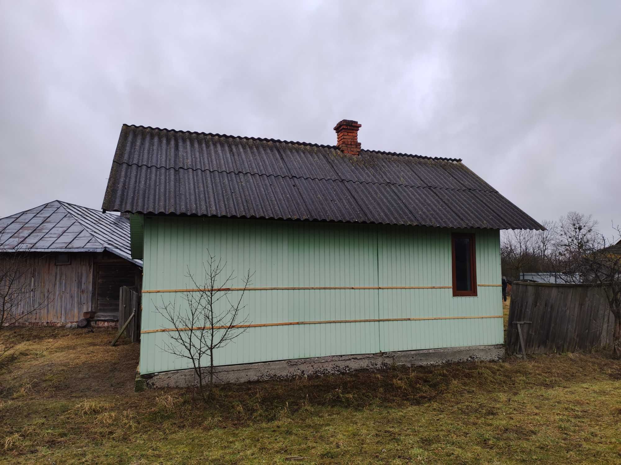 Продам будинок в селі Хлівчани