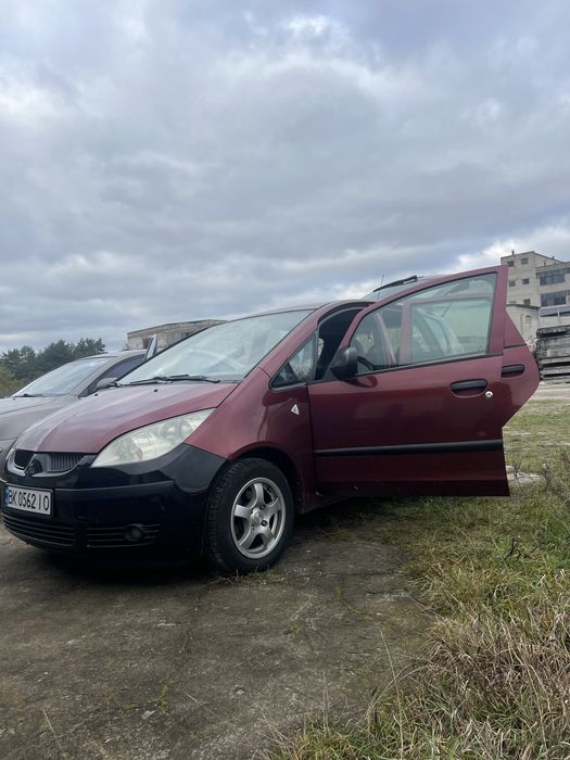 Mitsubishi Colt в класному стані