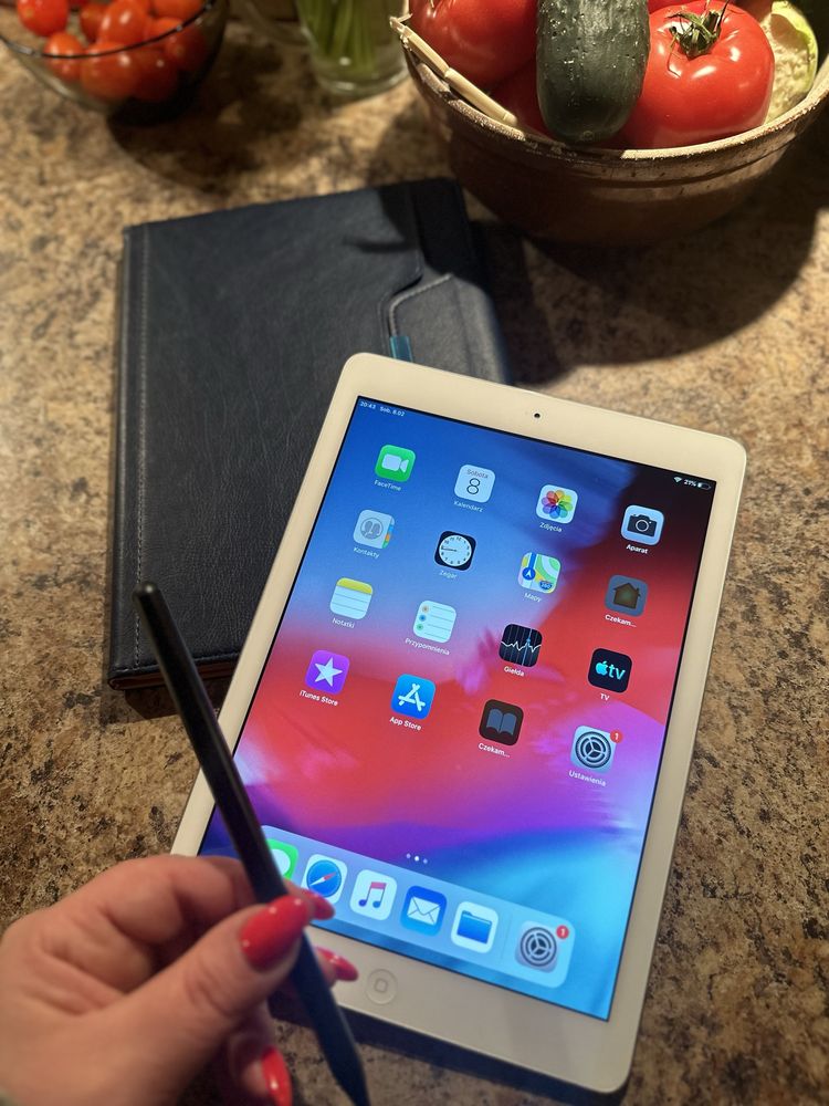 Tablet iPad Apple Retina - super stan
