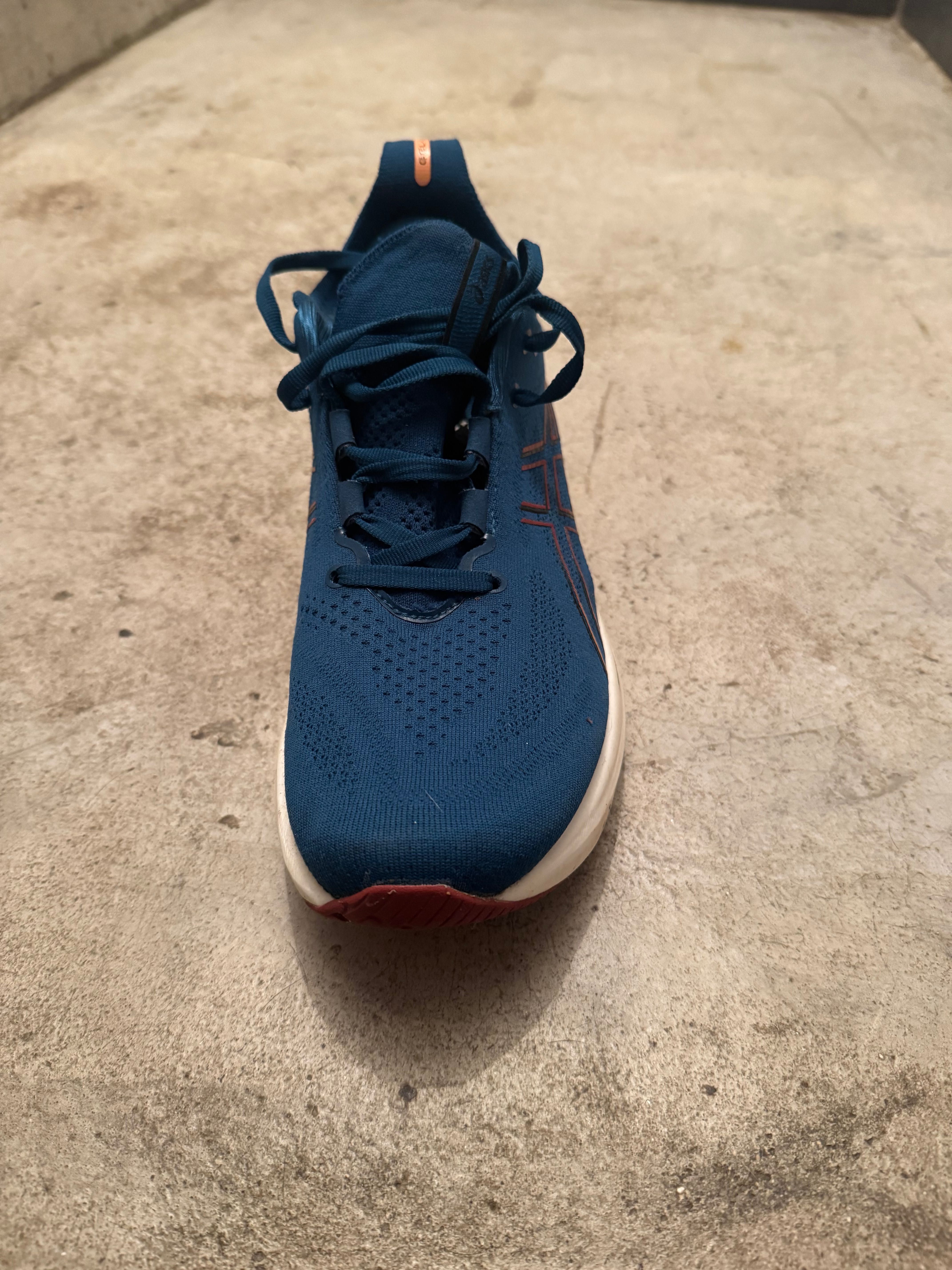 Ténis Asics Gel Nimbus 26