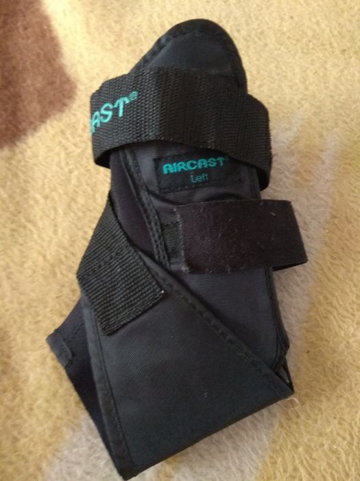 Бондаж галеностопа левой ноги!