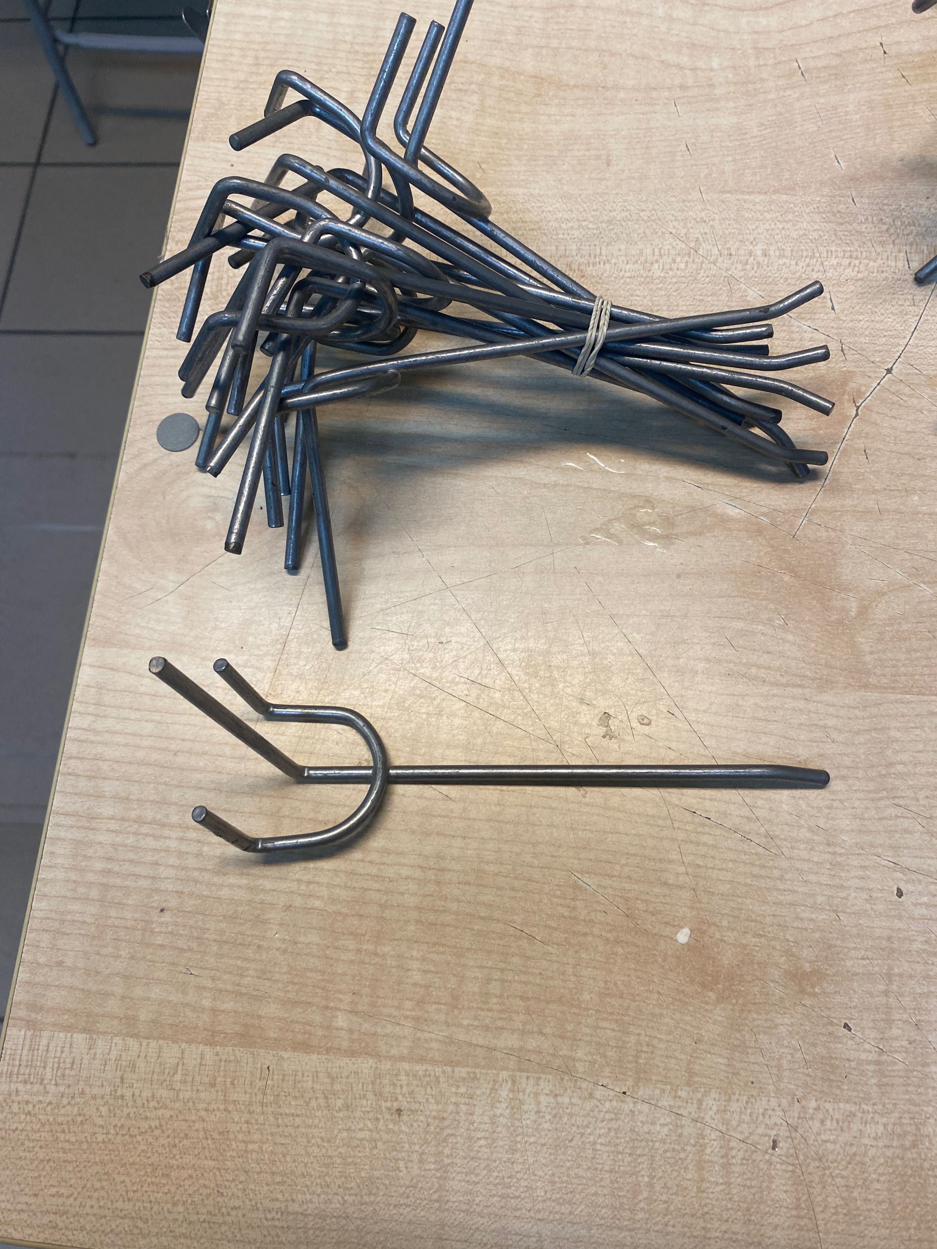 Haki haczyki zawieszki sklepowe na kratę Srebrne 15cm