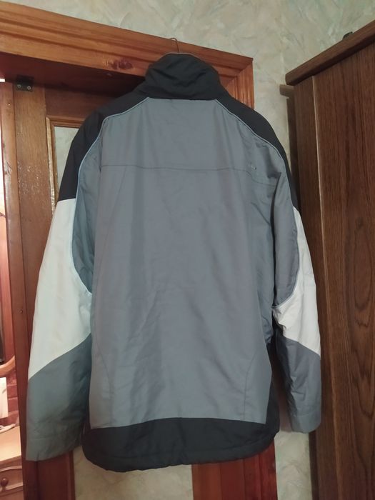 Мужская демисезонная куртка