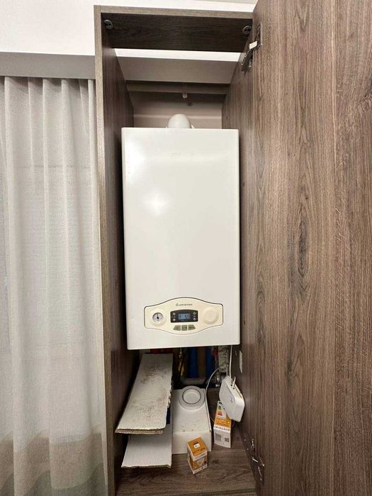 Продам 2к квартиру, ж/м Перемога-1
ЖК Набережний квартал