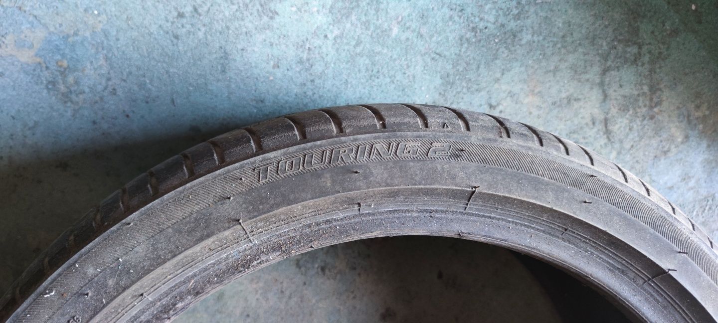 Dayton touring 2 225/40 R18