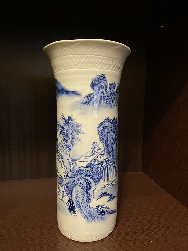 Антикварная китайская фарфоровая ваза. Цзиндэчжэнь.